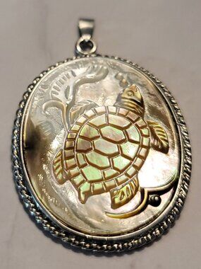 Hand Carved Sea Turtle Pendent